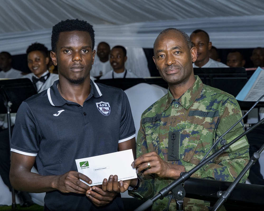 Clement-ahabwa-enveloppe